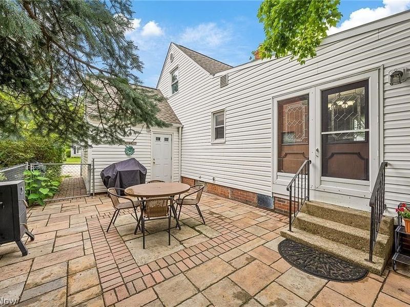 1331 Genesee Avenue, Mayfield Heights, OH 44124 Photo 20