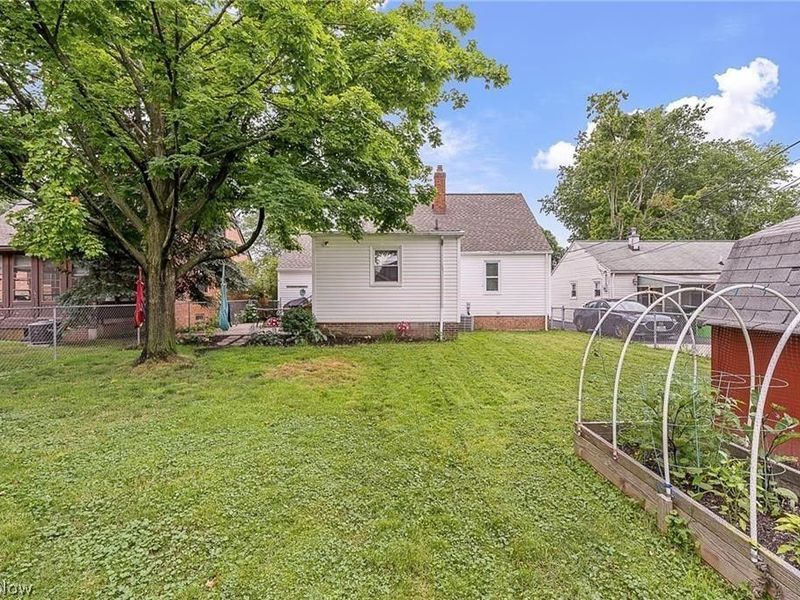 1331 Genesee Avenue, Mayfield Heights, OH 44124 Photo 23