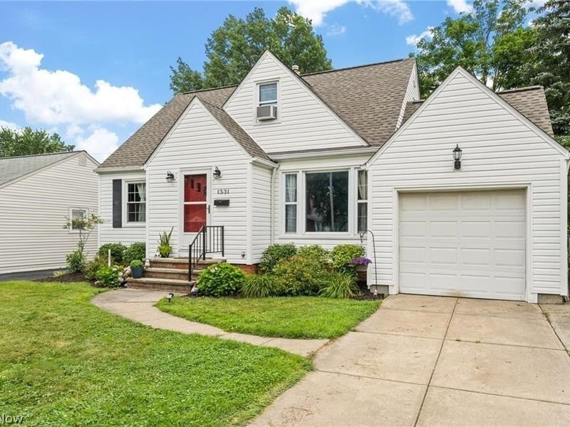 1331 Genesee Avenue, Mayfield Heights, OH 44124 Photo 24