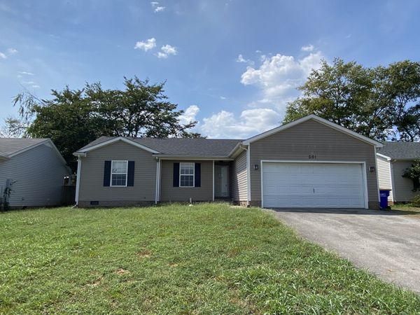 501 Creekwood Ct , Bowling Green, KY 42101