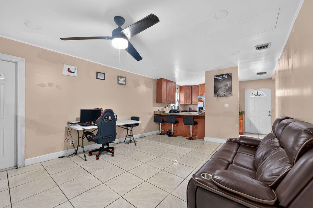223 N F Street, Lake Worth Beach, FL 33460 Photo