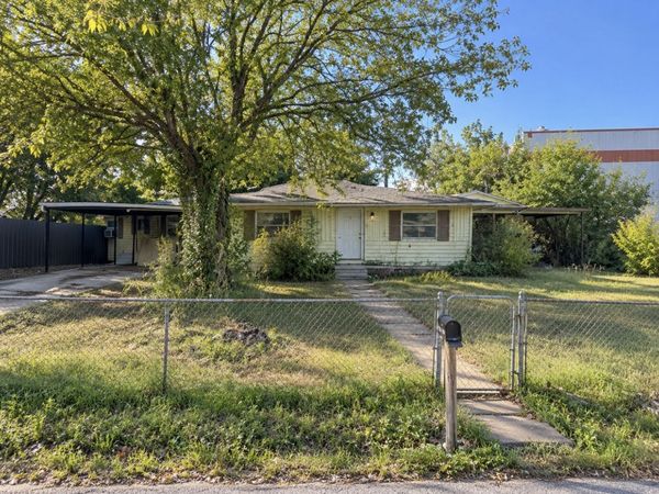 5140 S 37th Avenue W, Tulsa, OK 74107