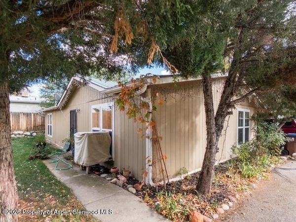 125 Center Drive, Unit 13, Glenwood Springs, CO 81601