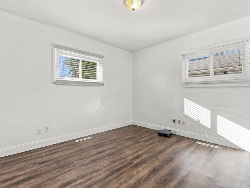 2222 Century Drive, Columbus, OH 43211 Photo 20