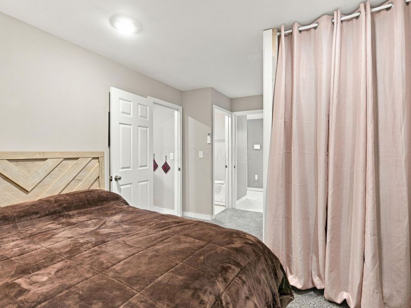 2222 Century Drive, Columbus, OH 43211 Photo 29