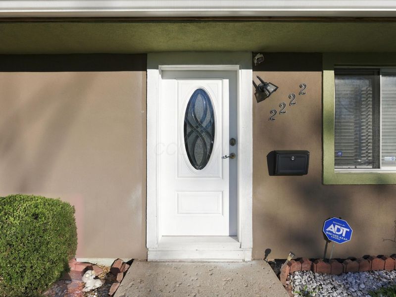2222 Century Drive, Columbus, OH 43211 Photo 4