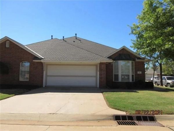 36 Butterfly Creek Boulevard, Oklahoma City, OK 73013