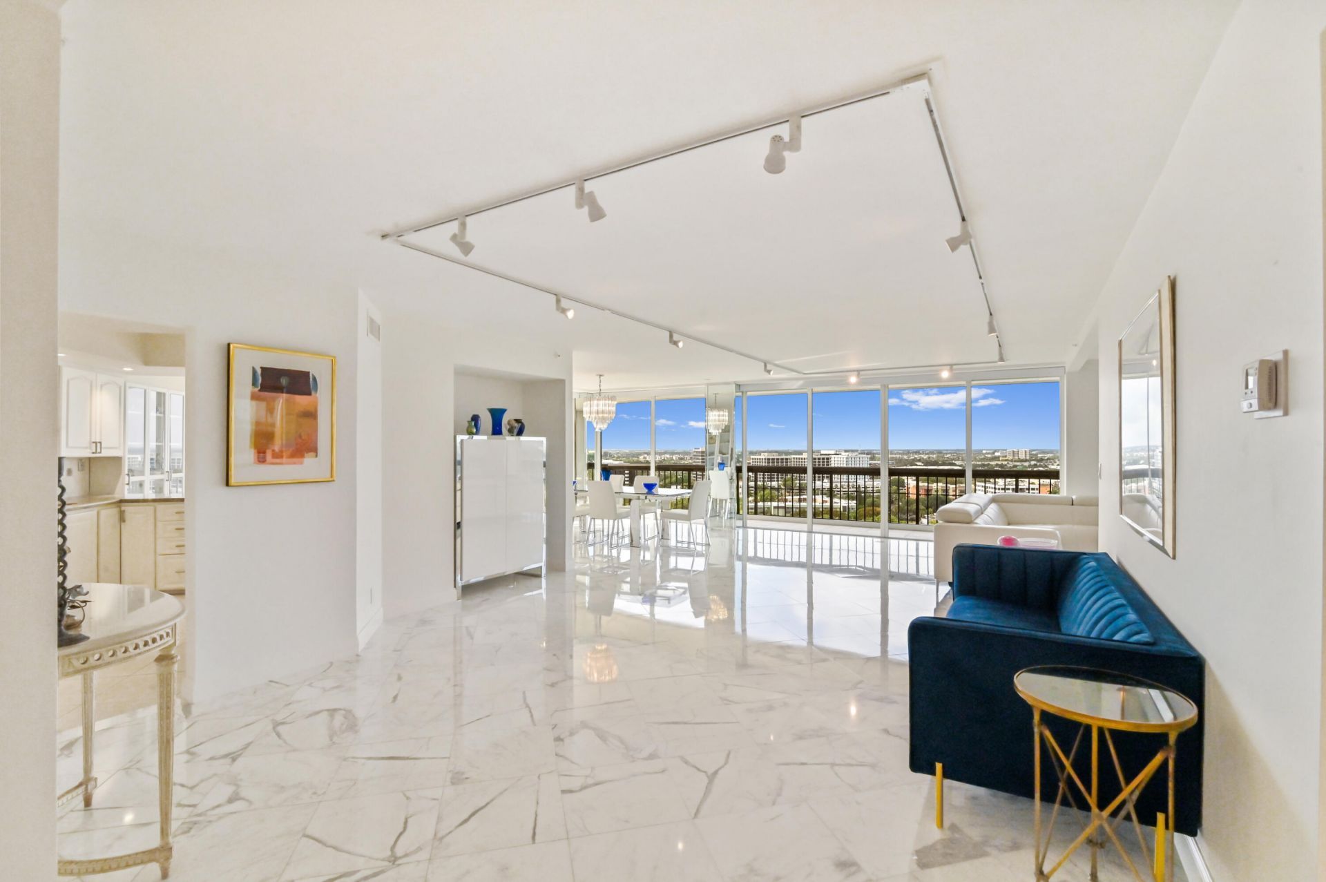 1900 Consulate Place, Unit 1704, West Palm Beach, FL 33401 Photo