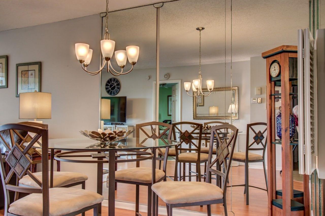 7807 Golf Cir Drive, Unit 202, Margate, FL 33063 Photo