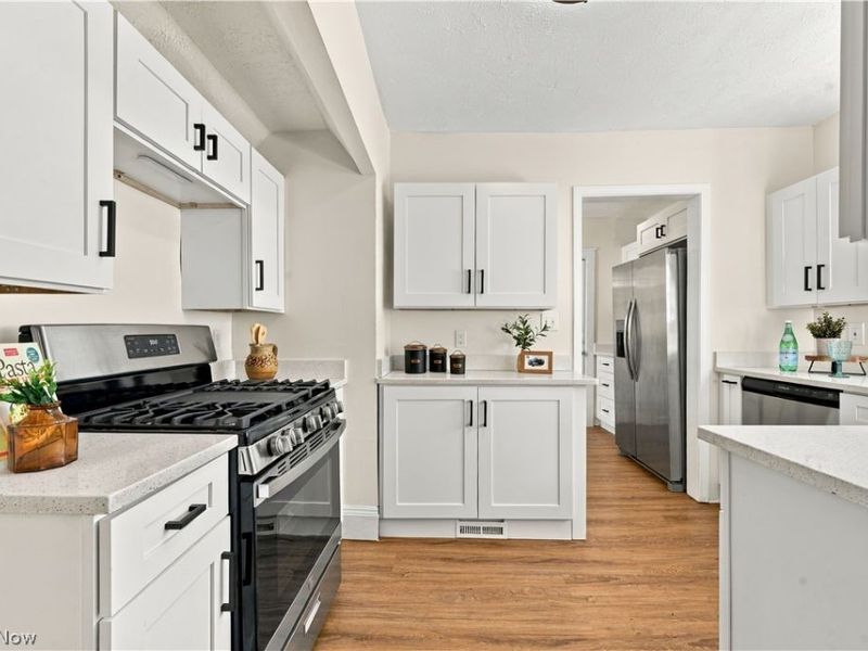 2119 Hampstead Road, Cleveland Heights, OH 44118 Photo 10