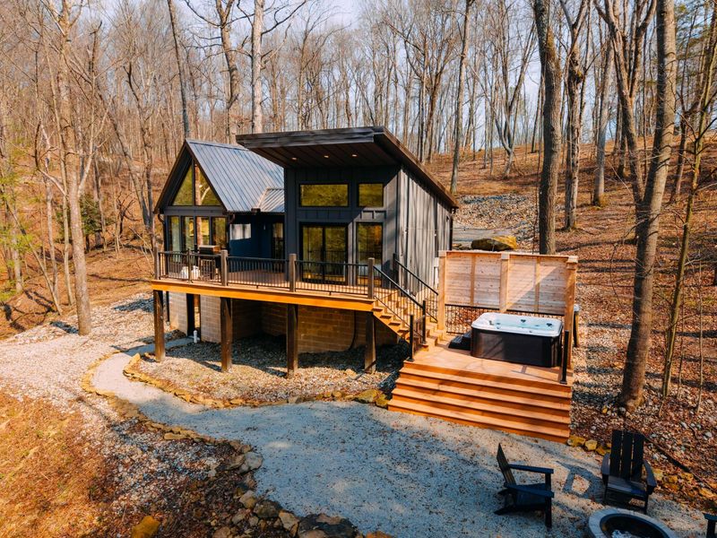 15808 Rocky Fork Road, Rockbridge, OH 43149 Photo 2