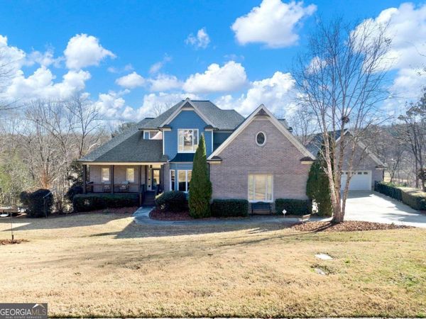 7217 Sherwood Mill Drive, Flowery Branch, GA 30542
