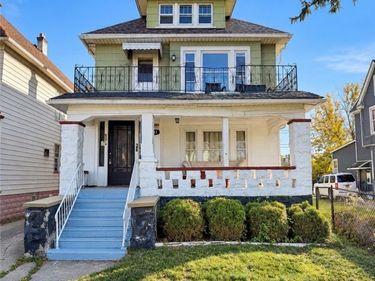 881 Walden Avenue , Buffalo, NY 14211