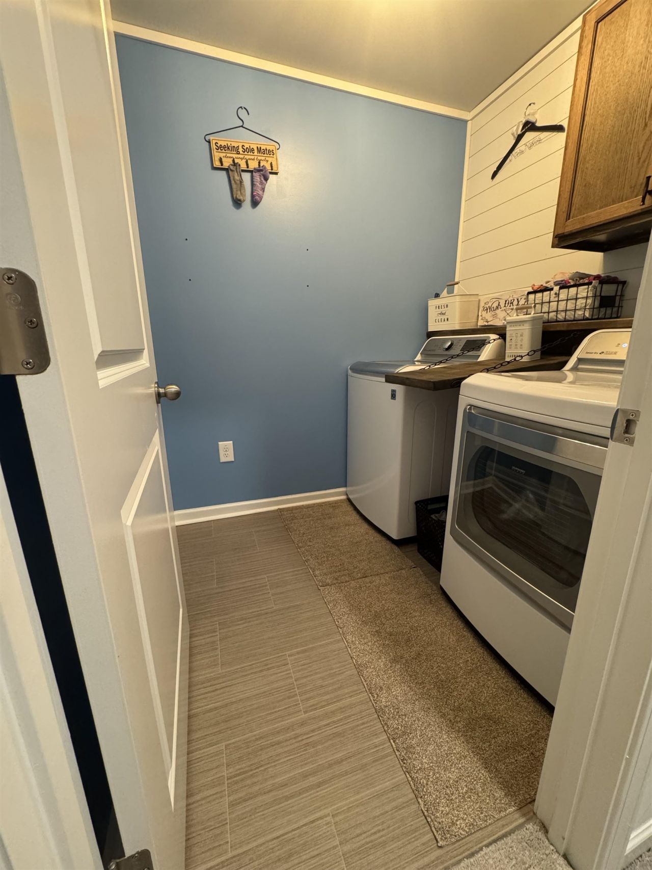 309 Reindeer Rd.  Photo 13