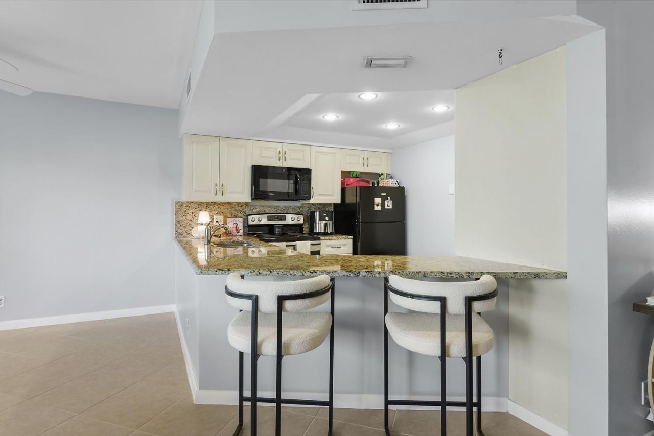 1605 S Us Highway 1, Unit B404, Jupiter, FL 33477 Photo