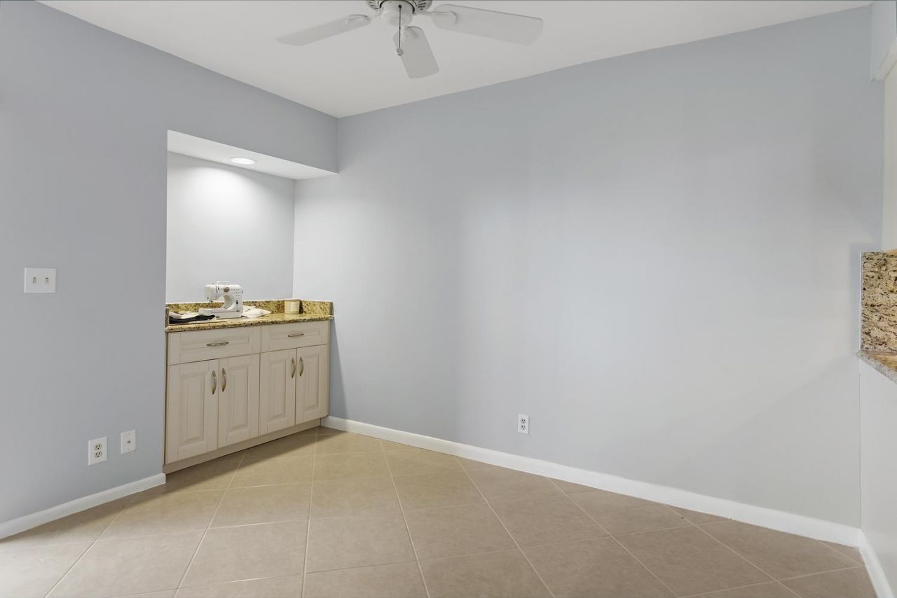 1605 S Us Highway 1, Unit B404, Jupiter, FL 33477 Photo