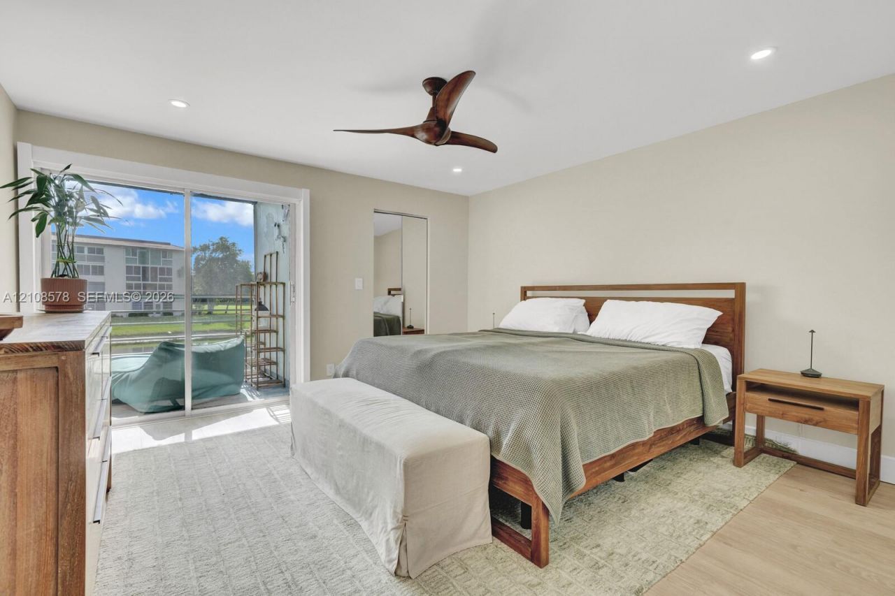 3005 Portofino Isle , Unit N2, Coconut Creek, FL 33066 Photo