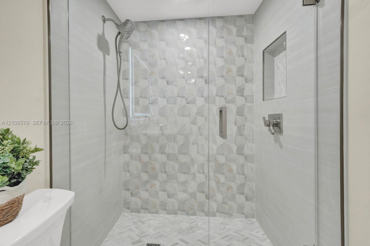 3005 Portofino Isle , Unit N2, Coconut Creek, FL 33066 Photo