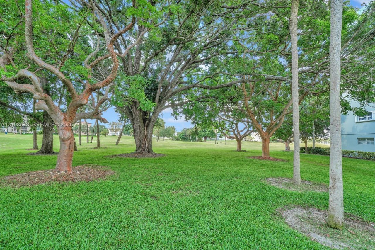 3005 Portofino Isle , Unit N2, Coconut Creek, FL 33066 Photo