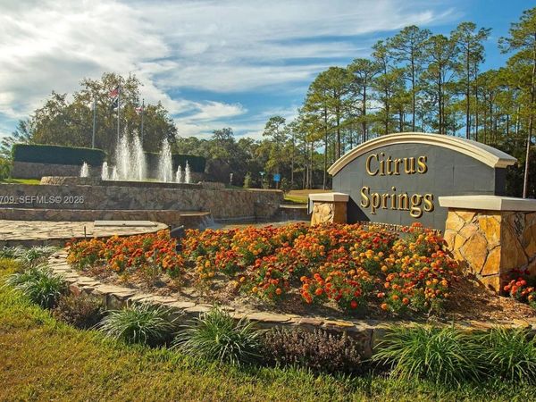 684 E NOAH LN , Citrus Springs, FL 34434