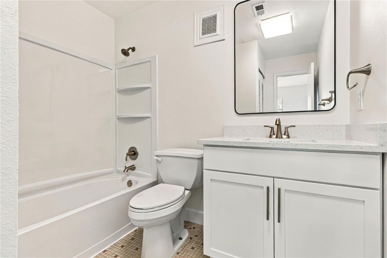 4006 41st Street W, Bradenton, FL 34205 Photo