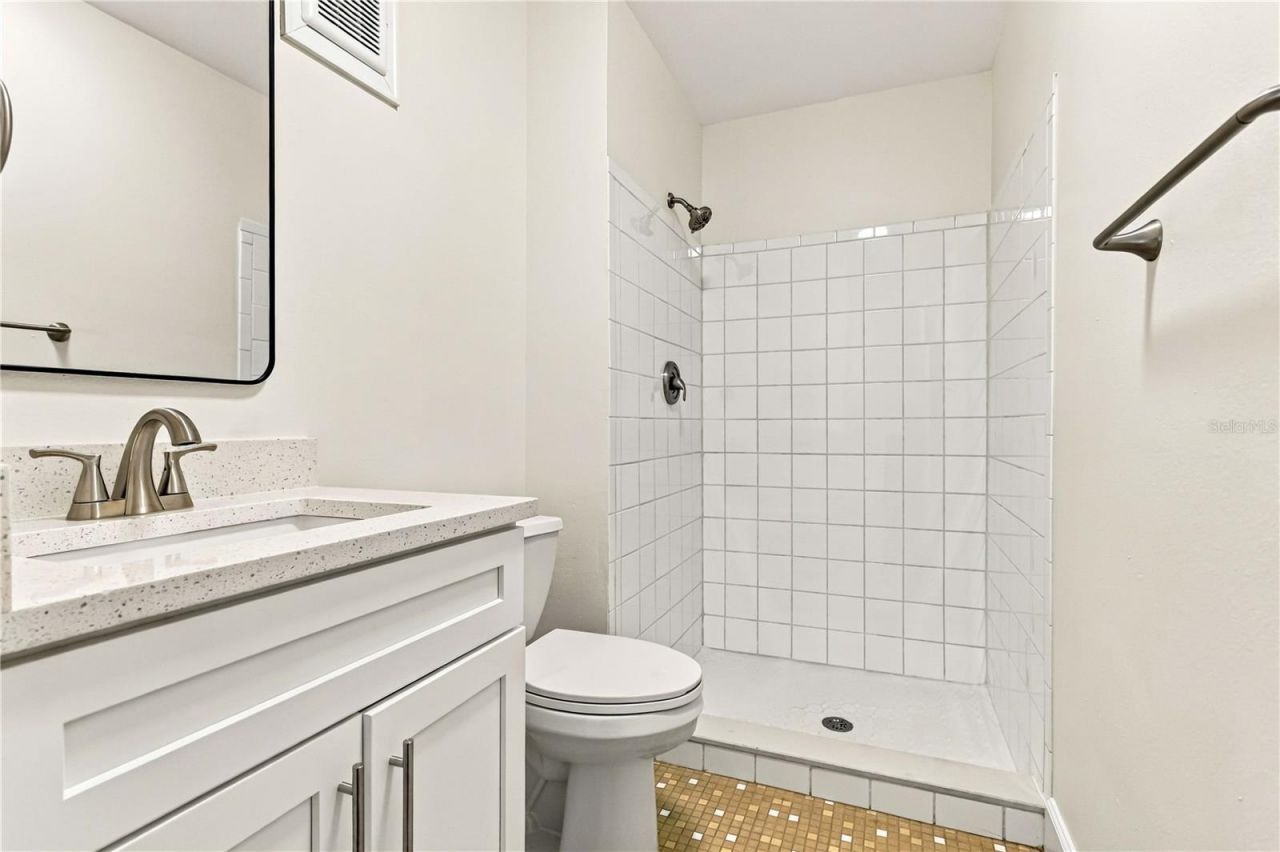 4006 41st Street W, Bradenton, FL 34205 Photo