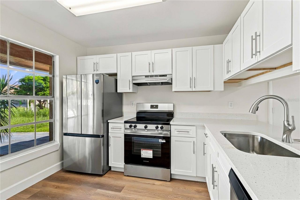 4006 41st Street W, Bradenton, FL 34205 Photo