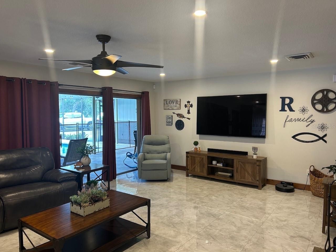 100 Palm Lake Court , Longwood, FL 32779 Photo