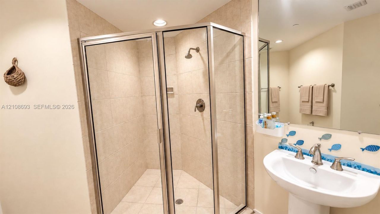 231 Riverside Dr , Unit 1210, Daytona, FL 32117 Photo