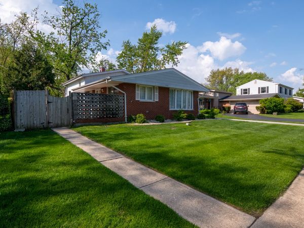 2323 Clyde Terrace, Homewood, IL 60430