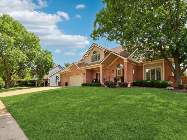 821 58 Street , West Des Moines, IA 50266