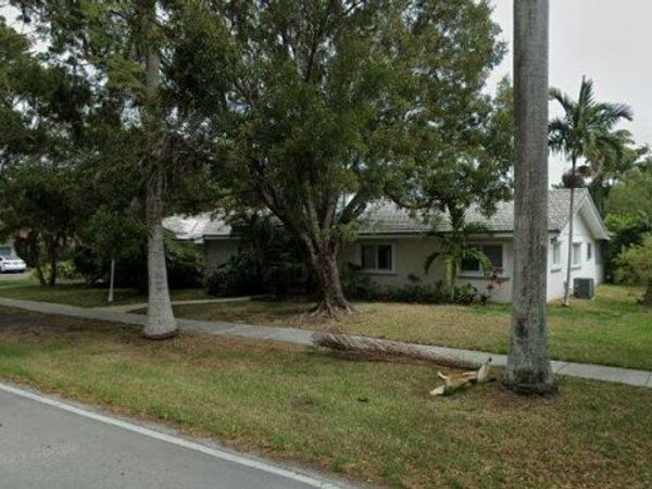 13051 SW 72ND Avenue, Pinecrest, FL 33156