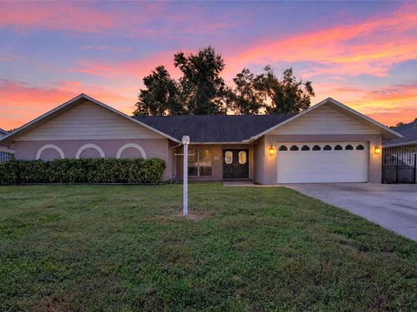 3122 RESEDA COURT , TAMPA, FL 33618