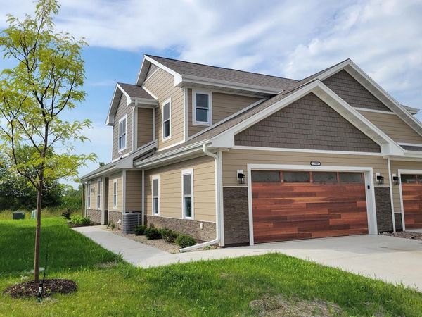 3938 Willow DRIVE, Waukesha, WI 53189