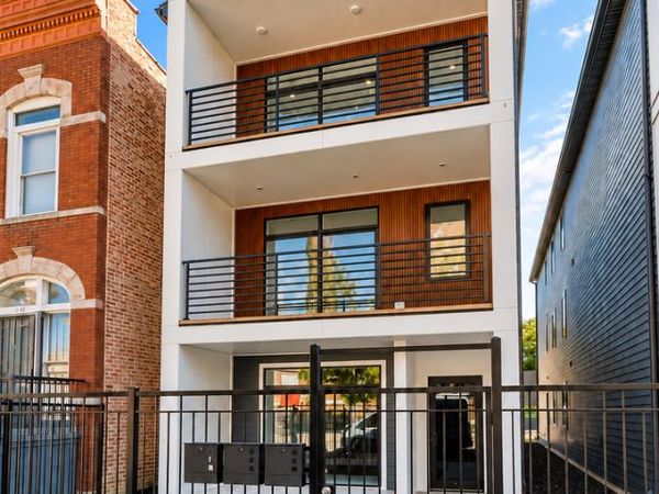 2917 W Arthington Street , Unit 2, Chicago, IL 60623