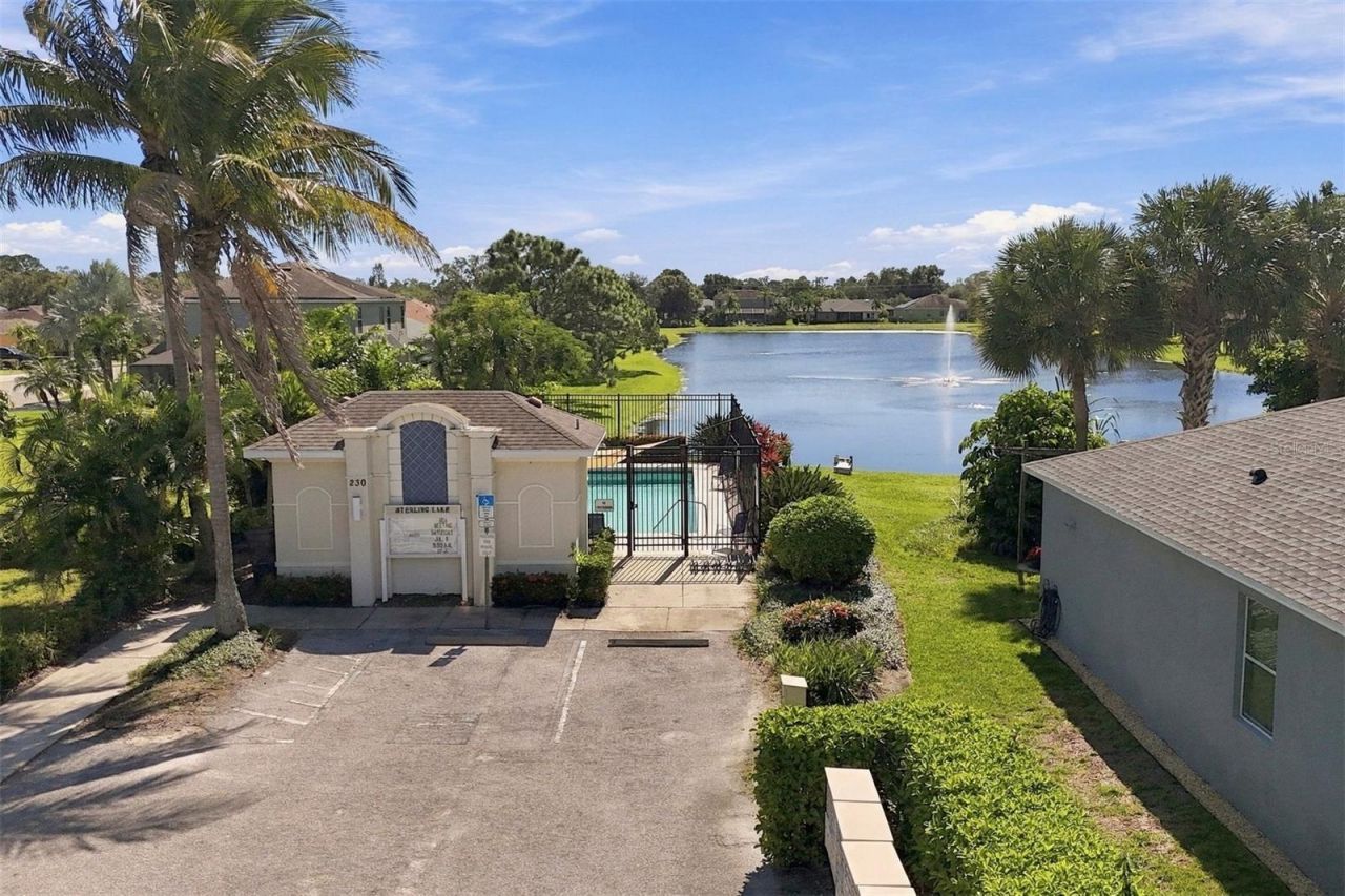 318 65th Avenue E, Bradenton, FL 34203 Photo