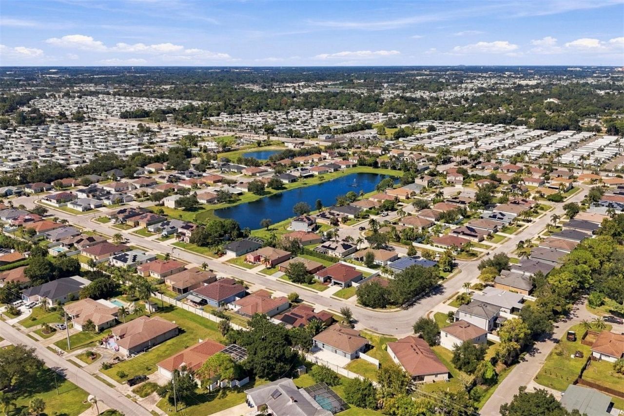 318 65th Avenue E, Bradenton, FL 34203 Photo