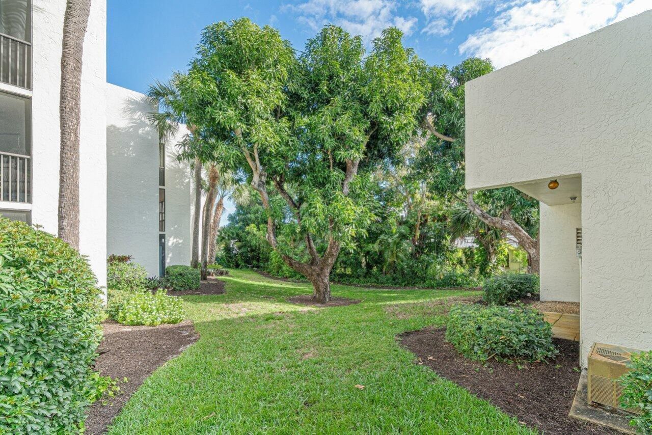 1555 S Federal Highway, Unit 203, Delray Beach, FL 33483 Photo