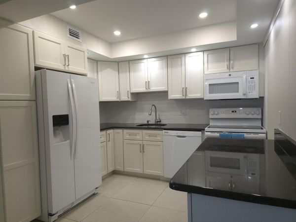 413 GREENBRIER A, West Palm Beach, FL 33417