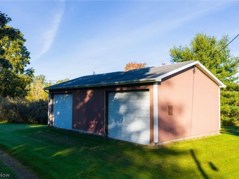 6135 S Ridge West Road W, Ashtabula, OH 44004 Photo 4