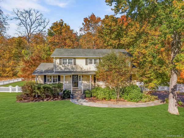 2159 Pondfield Court, Yorktown Heights, NY 10598