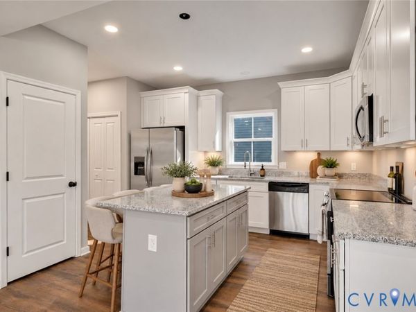 914 Diamond Street, Petersburg, VA 23803