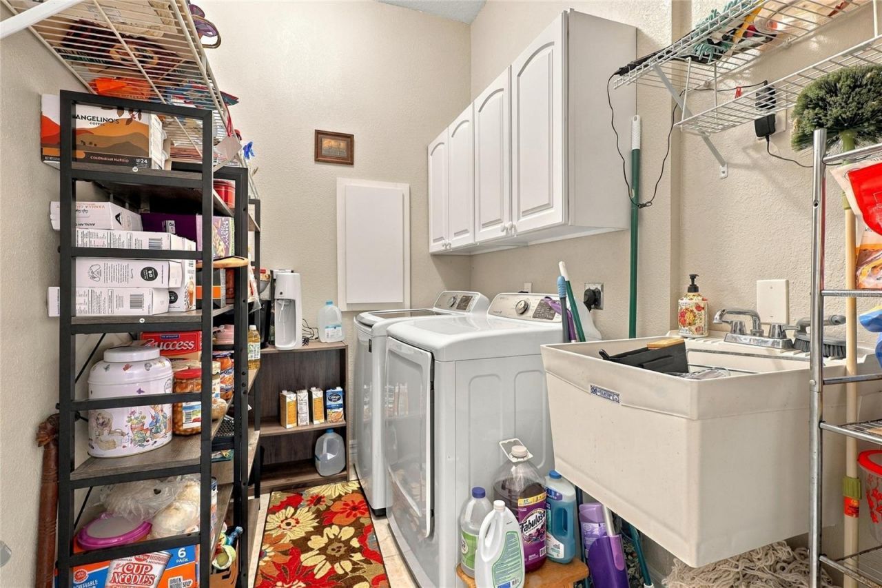 4364 Skyway Avenue , North Port, FL 34288 Photo