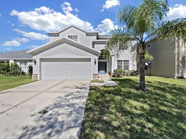 8427 CARRIAGE POINTE DRIVE , GIBSONTON, FL 33534