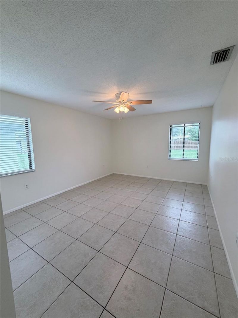 1119 68th Avenue Drive W, Unit 1119, Bradenton, FL 34207 Photo