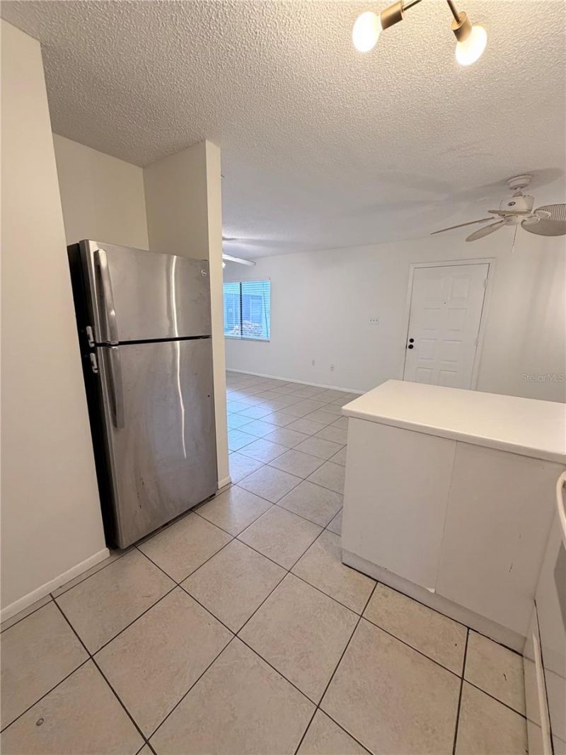 1119 68th Avenue Drive W, Unit 1119, Bradenton, FL 34207 Photo