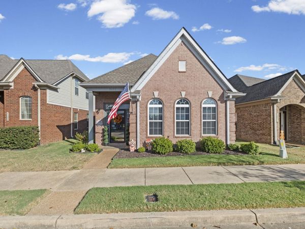 8680 WATERCREST DR, Millington, TN 38053