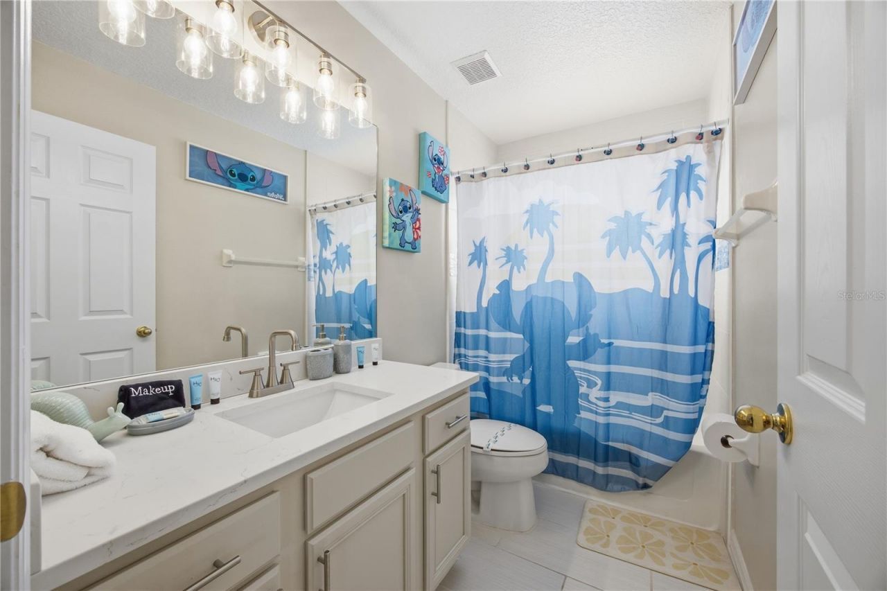 2658 Emerald Island Boulevard , Kissimmee, FL 34747 Photo