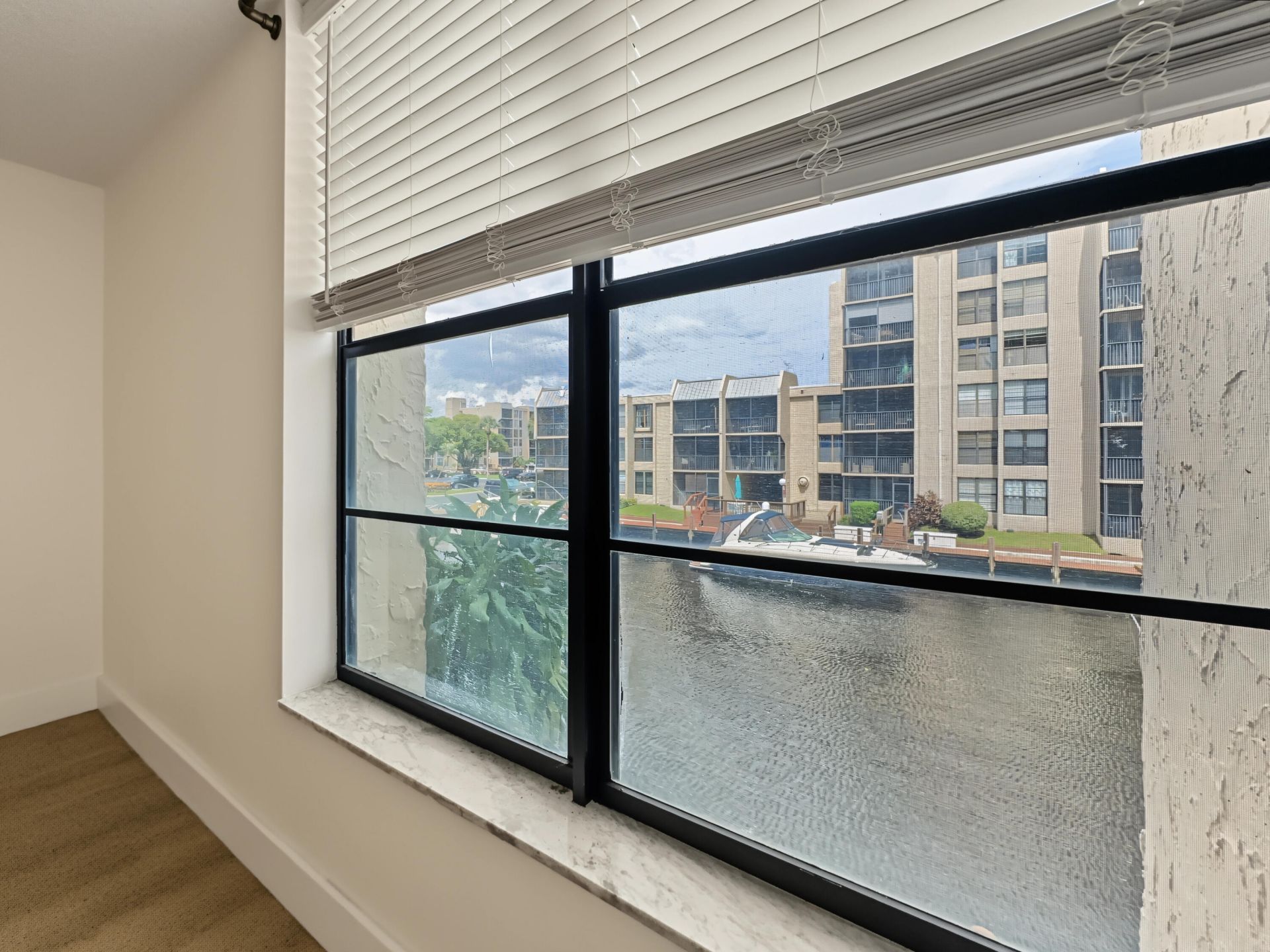 12 Royal Palm Way, Unit 2050, Boca Raton, FL 33432 Photo