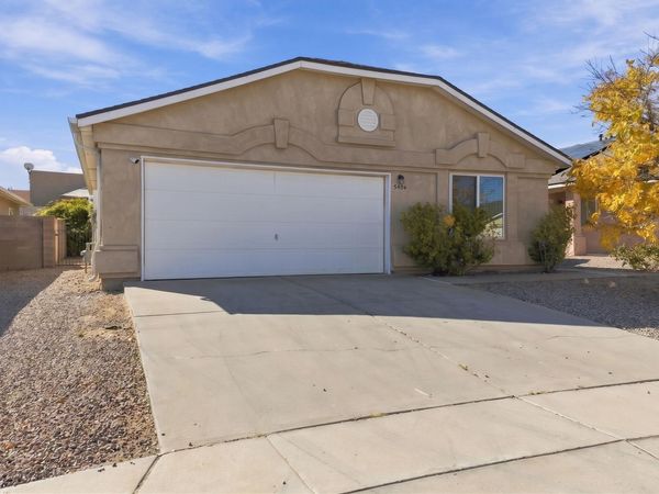 5404 Summer Ridge Road NW, Albuquerque, NM 87114